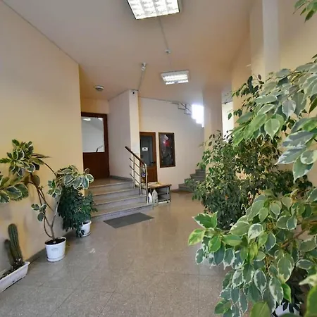 Apartment 23 1 Bedroom With Balcony *